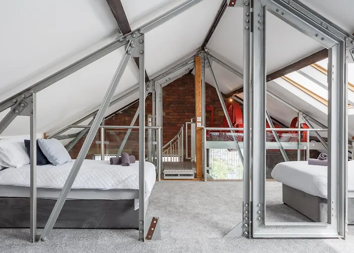 Broadgate Penthouse Apartment