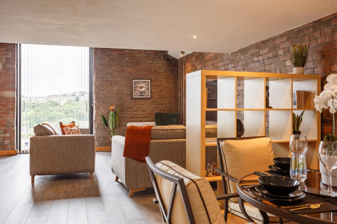 Broadgate Penthouse *
